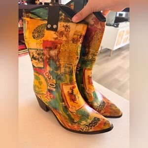 Vibrant Artistic Women's Heeled Boots